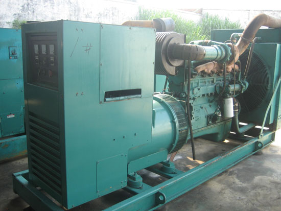 图木舒克租赁发电机- 发电机碳刷磨损的原因是什么