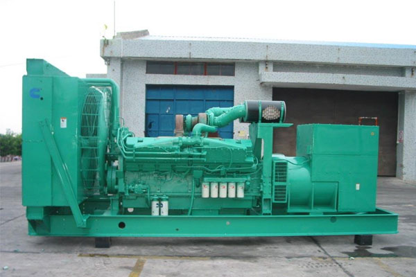 图木舒克工厂发电机应急发电时如何更准确地检查发电机状态？