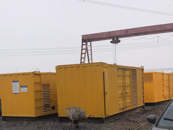 图木舒克100kw柴油发电机组每小时油耗？