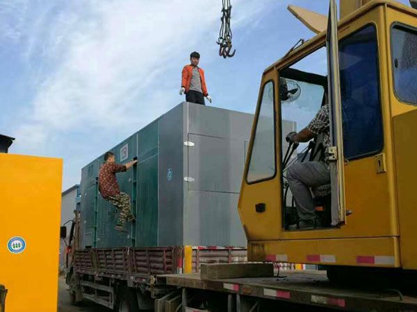 图木舒克更换水冷式机油散热器密封件的操作流程是怎样的？